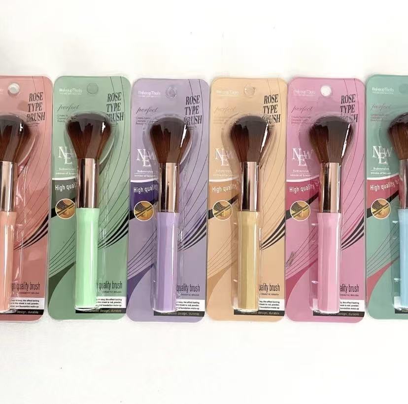 化妆刷/化妆品/化妆刷刷子/润唇膏/诚辉美妆工具产品图