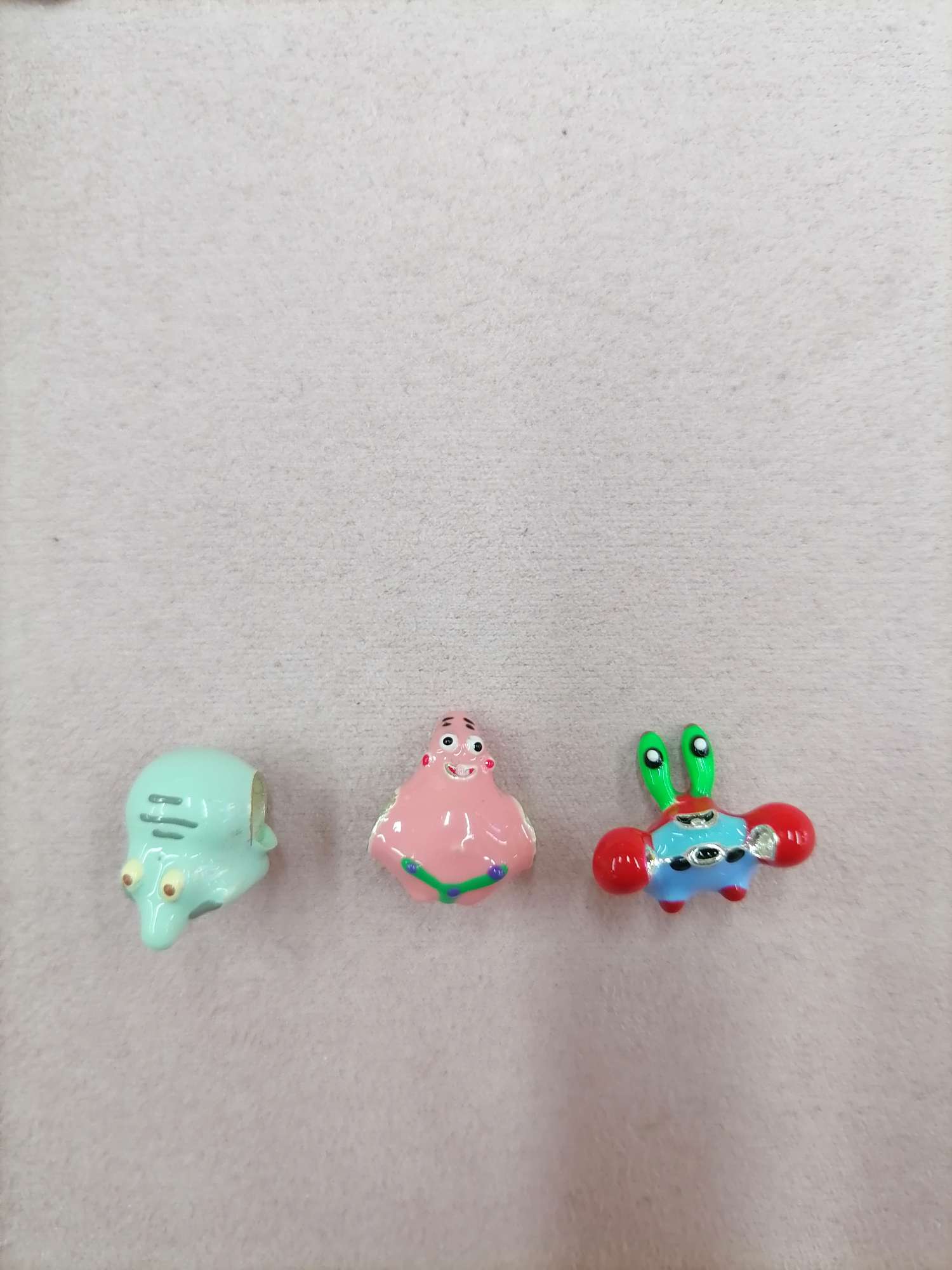 可爱卡通海绵宝宝手绘饰品配件材料新款卡通串珠DIY手工手链项链珠子吊坠 详情图4
