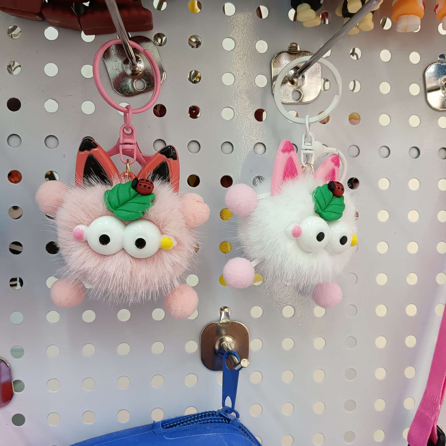 Doll keychain pendant Application Scenario