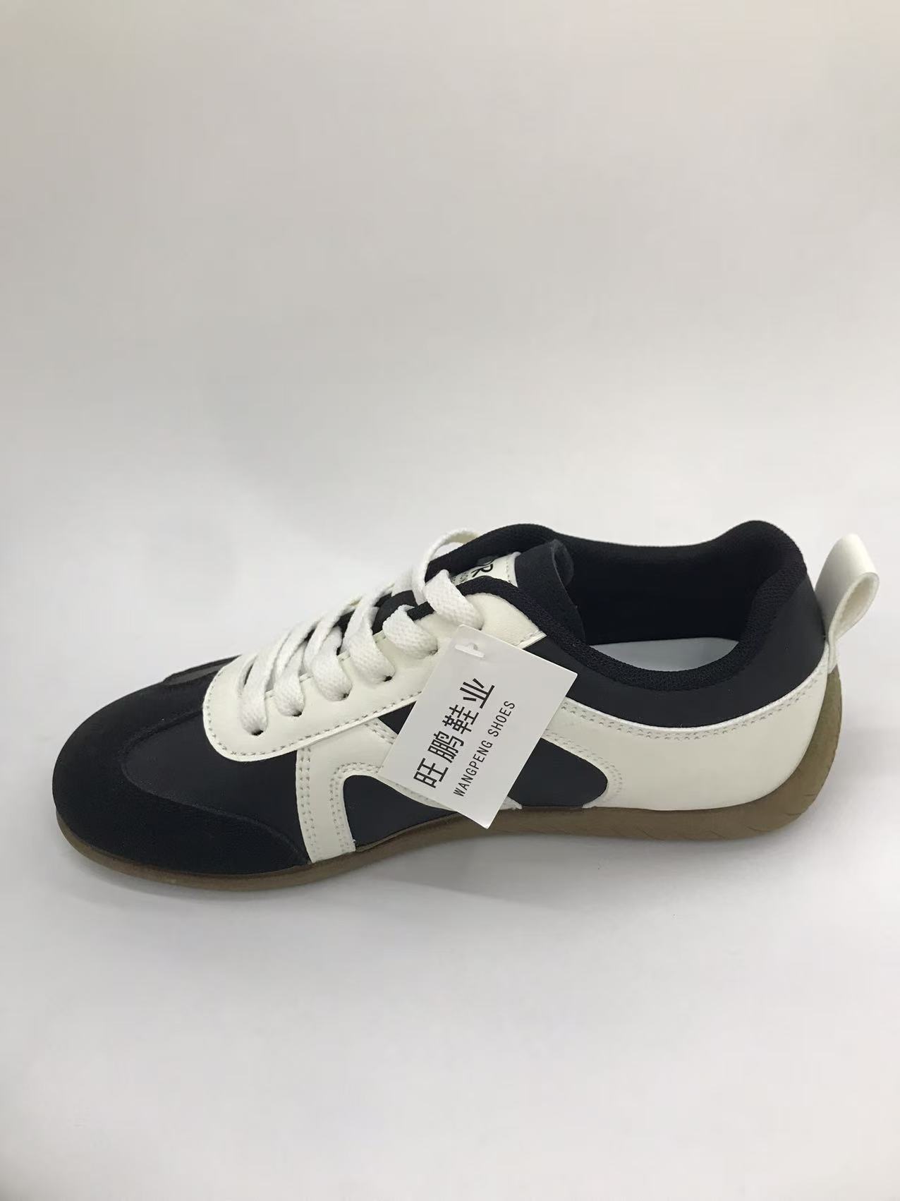Women's shoes, sports shoes, trendy low-top sneakers, breathable and comfortable, trendy style details Picture
