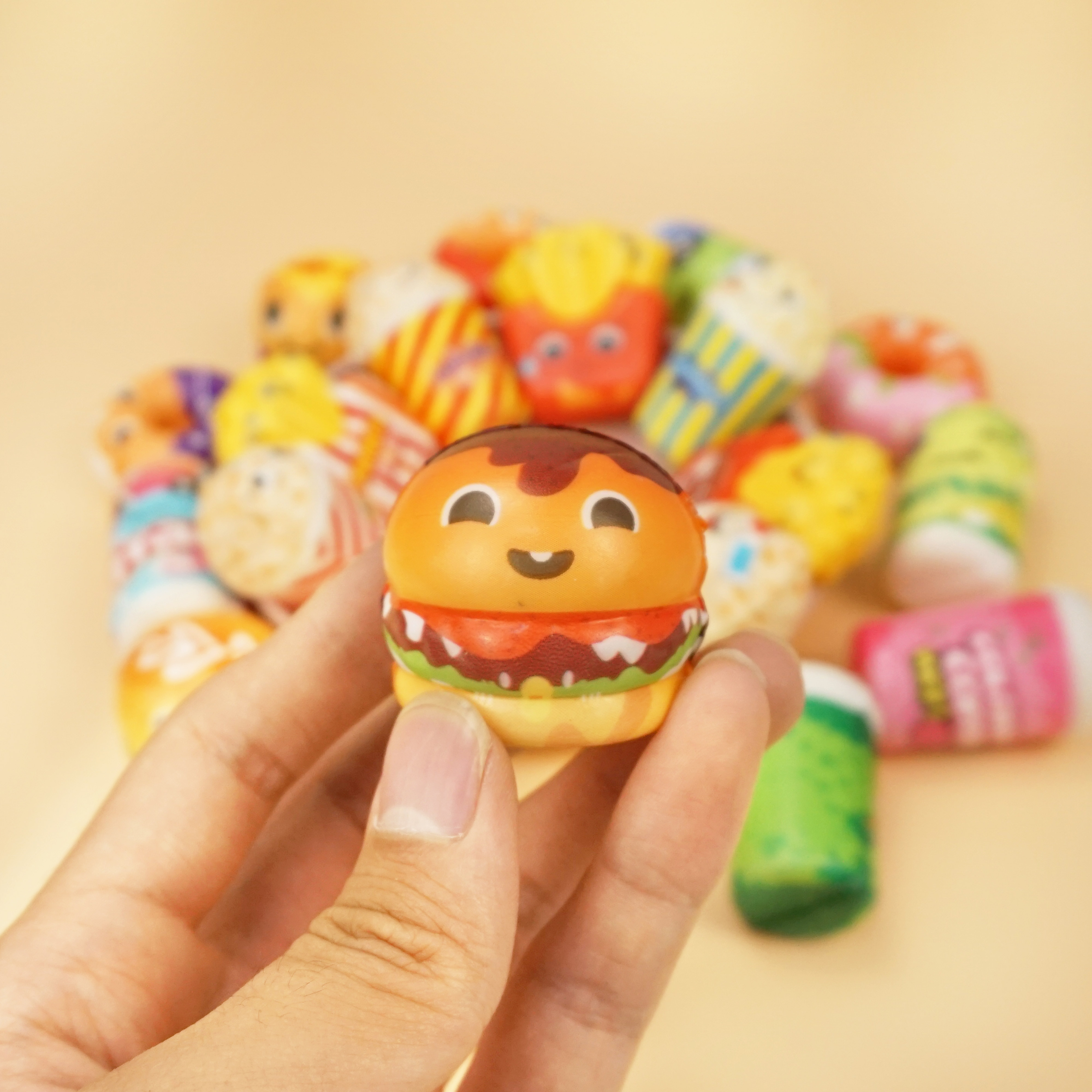 Junk food-shaped extrusion toys Specification image