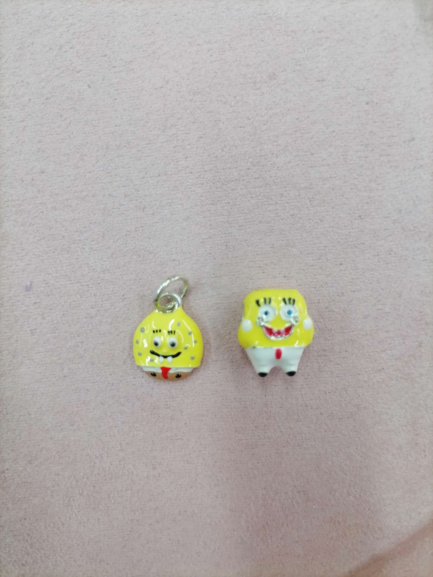 可爱卡通海绵宝宝手绘饰品配件材料新款卡通串珠DIY手工手链项链珠子吊坠 详情图3