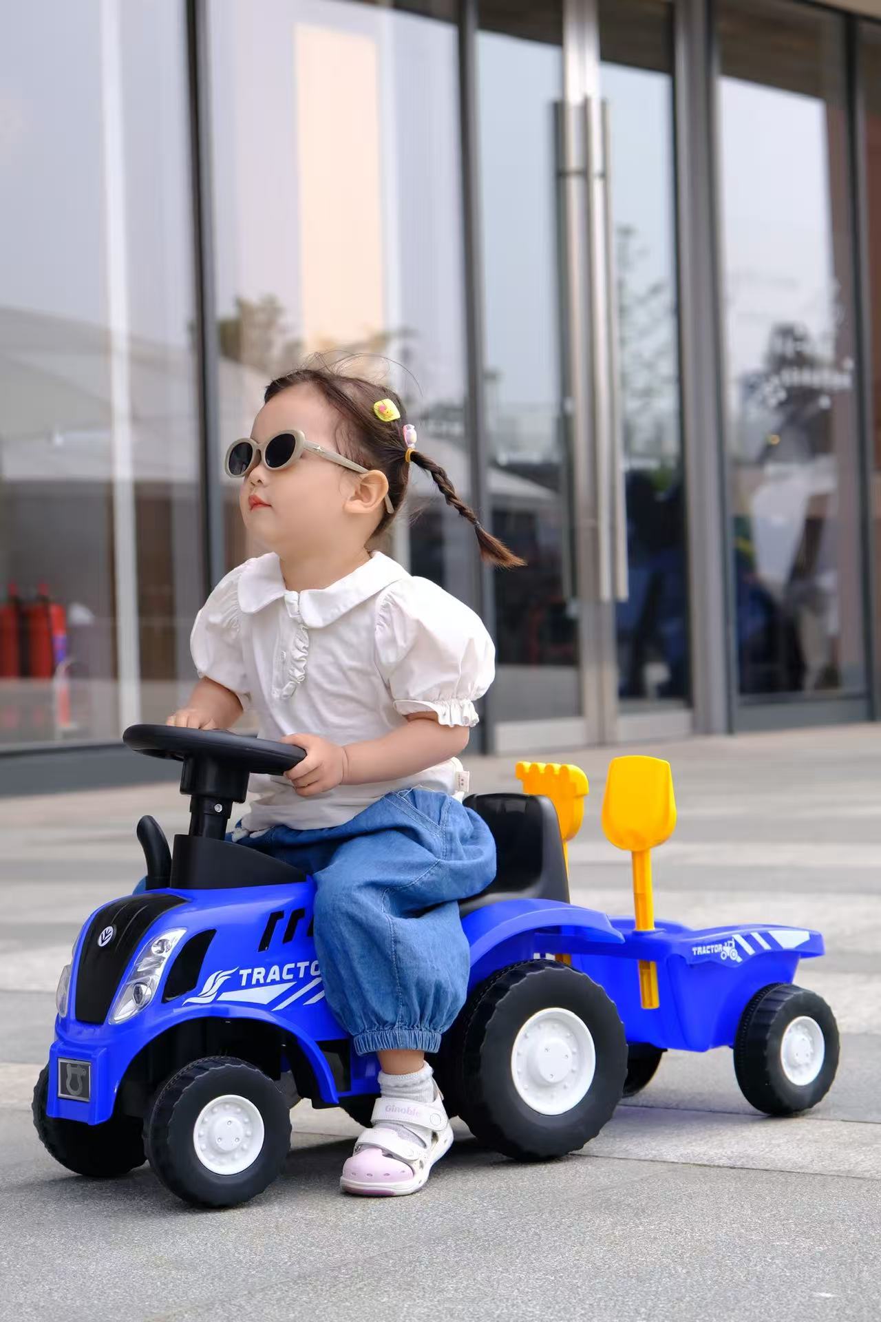 儿童电动车，童车