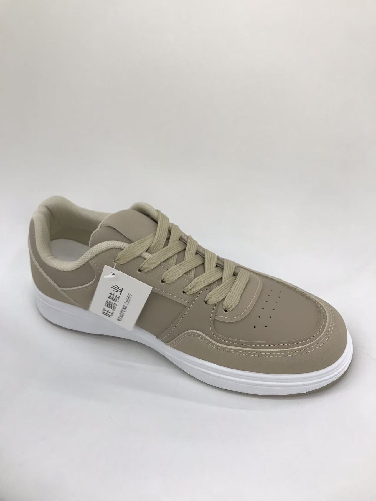 Comfortable and lightweight women's outdoor shoes for autumn and winter details Picture