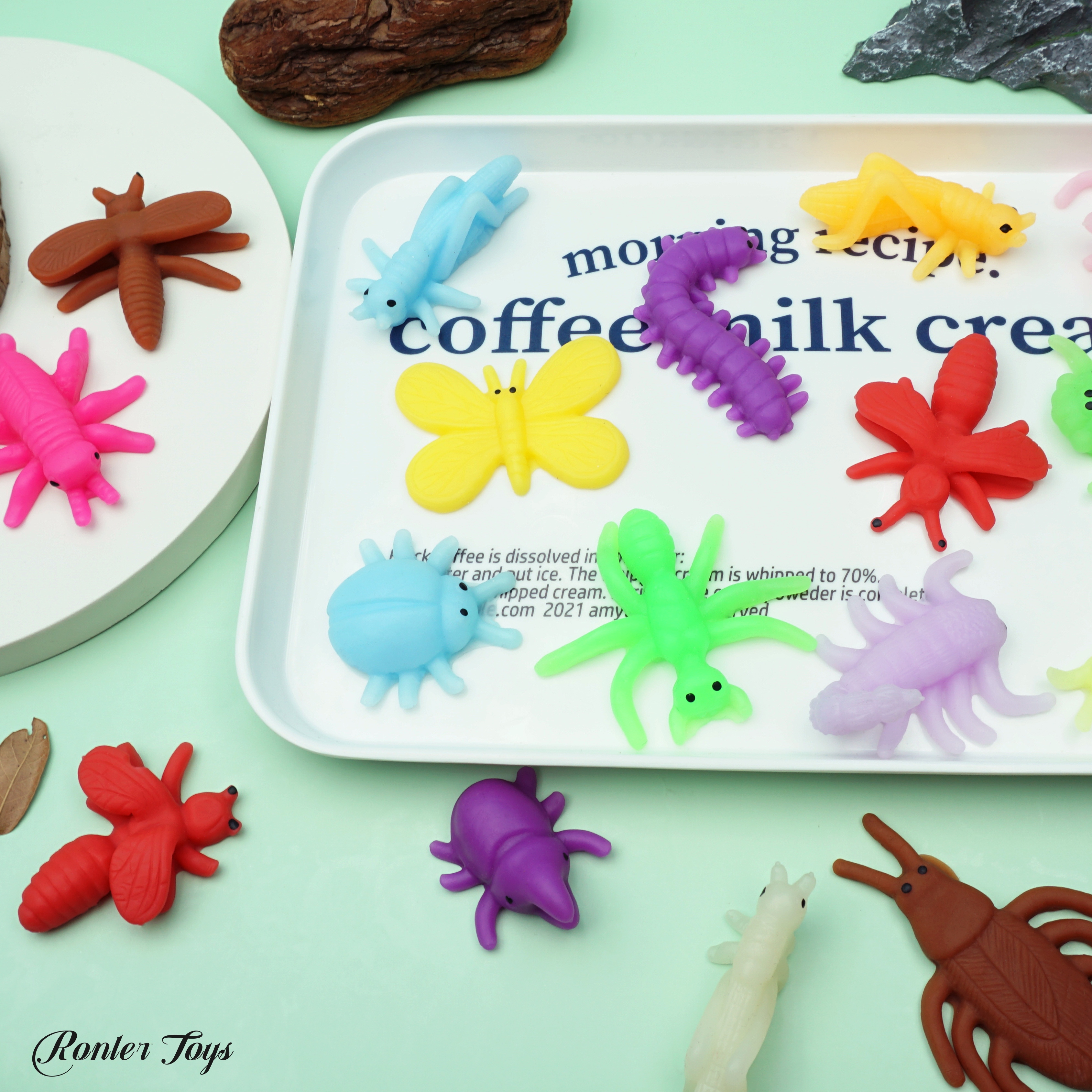 小号昆虫造型创意挤压玩具产品图