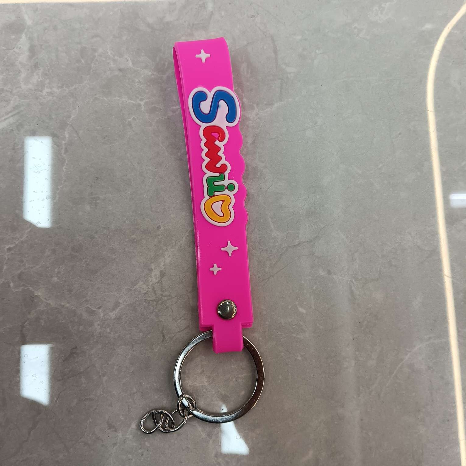 Keychain pendant, keychain glass detail image 3