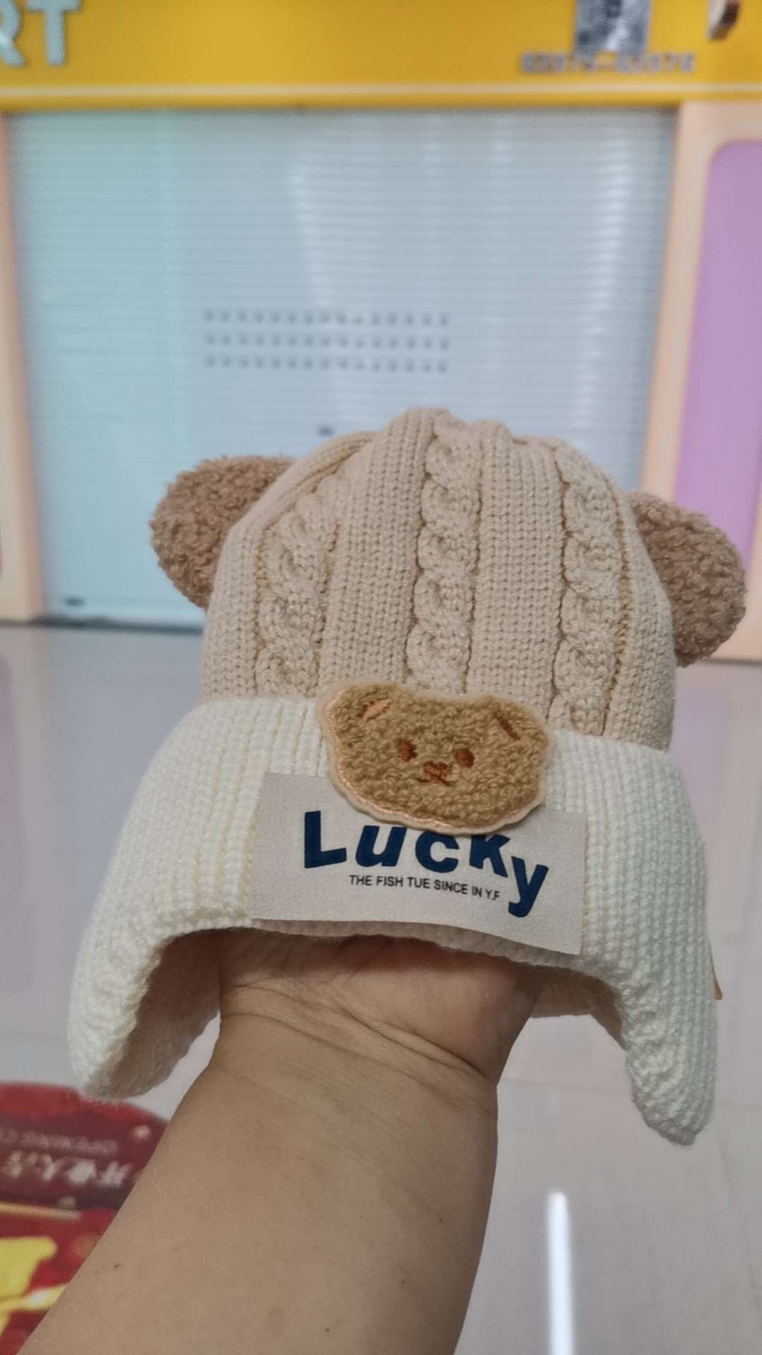 The 2025 new winter must-have high-end soft cartoon-patterned woolen cap Specification image