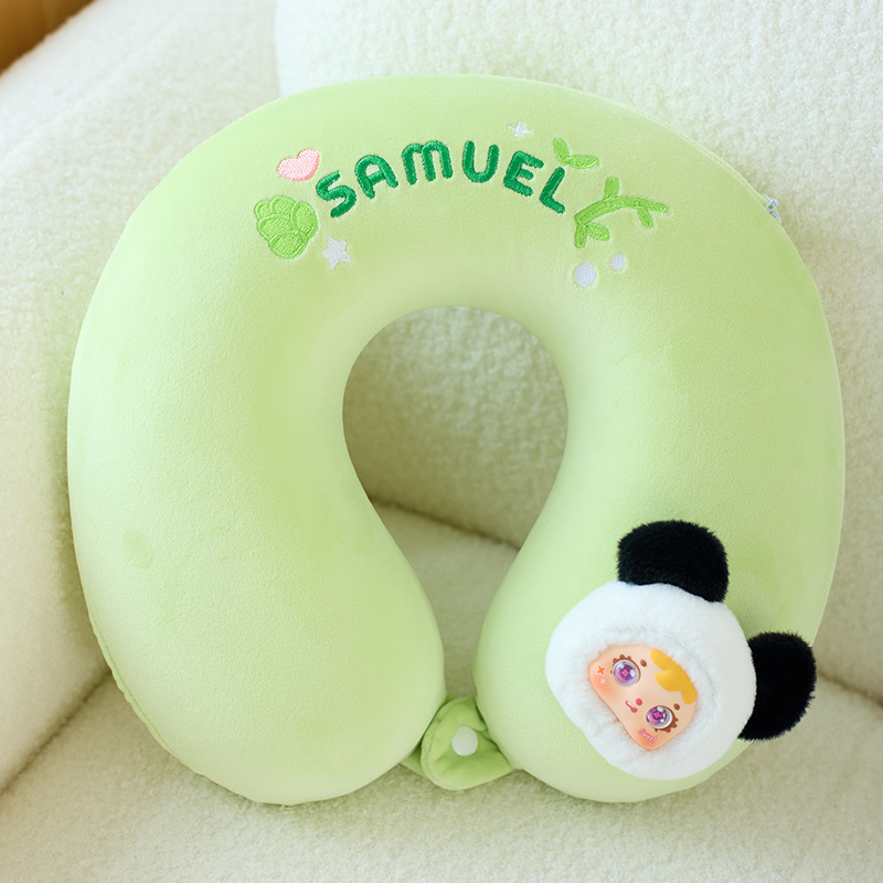 萌趣玩偶颈枕柔软舒适出行必备