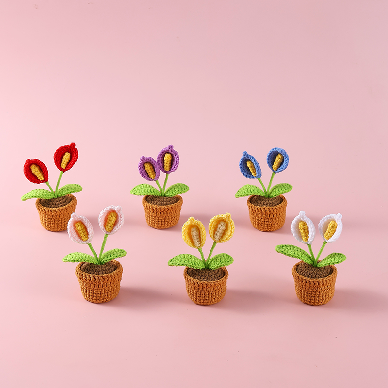 成品跨境钩织马蹄莲毛线花盆栽纯手工编织仿真花摆件礼物