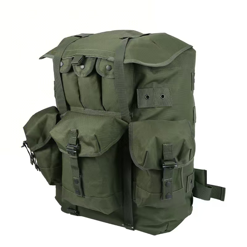 战术背心/大号包户外/晚宴包/登山/户外背包产品图