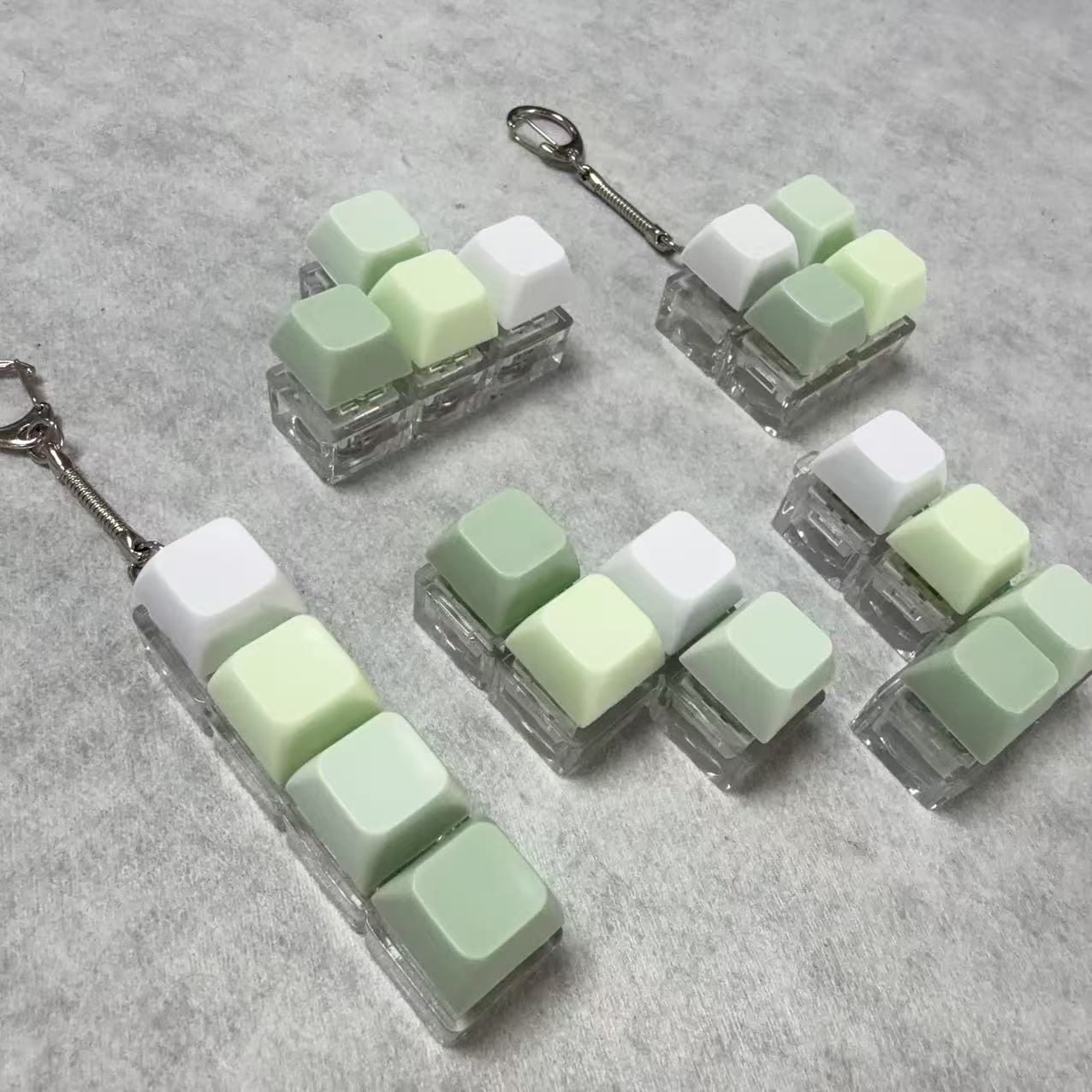 解压按键俄罗斯方块四键机械键盘试轴器钥匙扣捏捏乐减压按键玩具