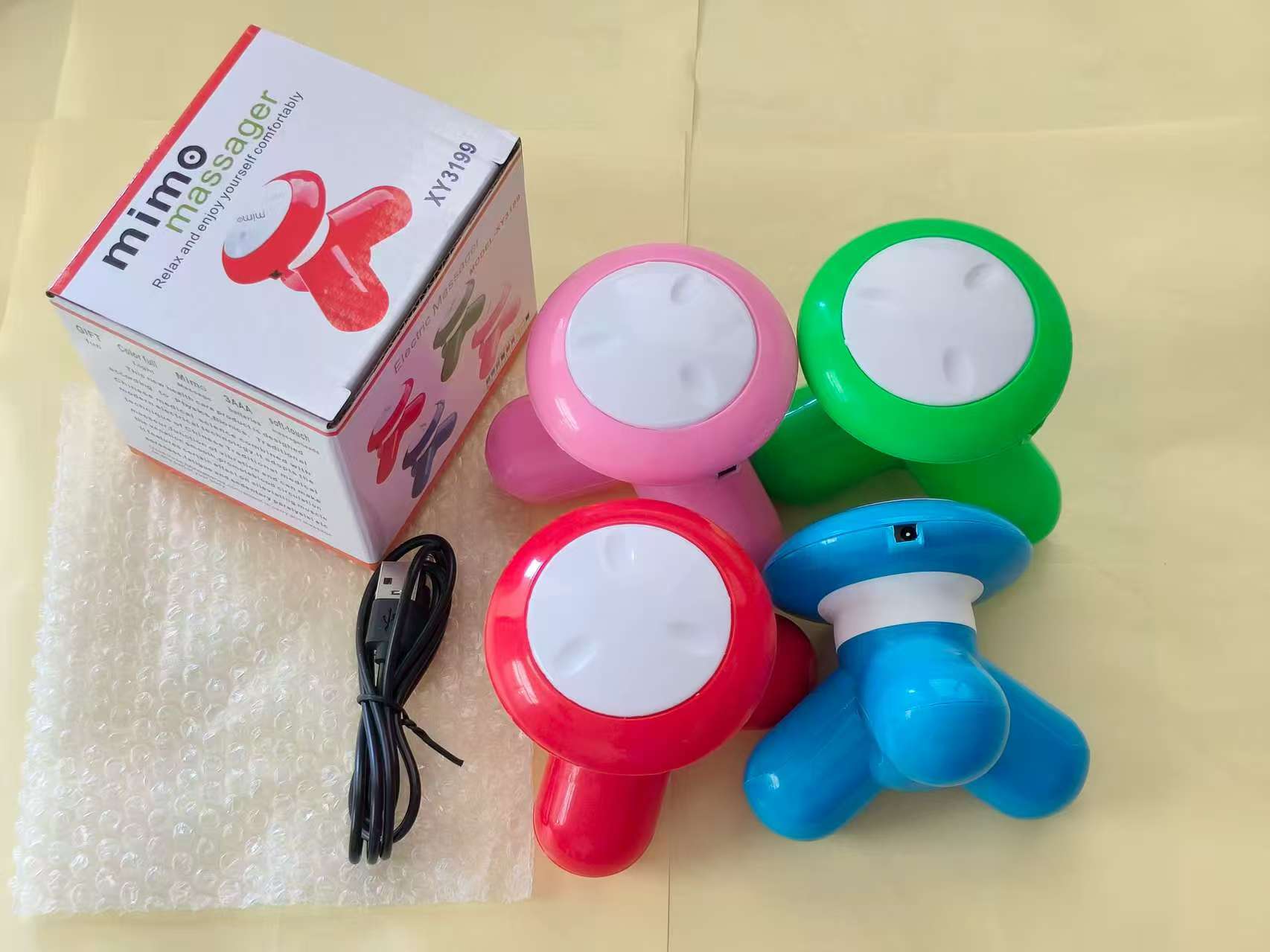 按摩器小型手持式颈椎按摩迷你按摩器电动USB三角按摩器家用