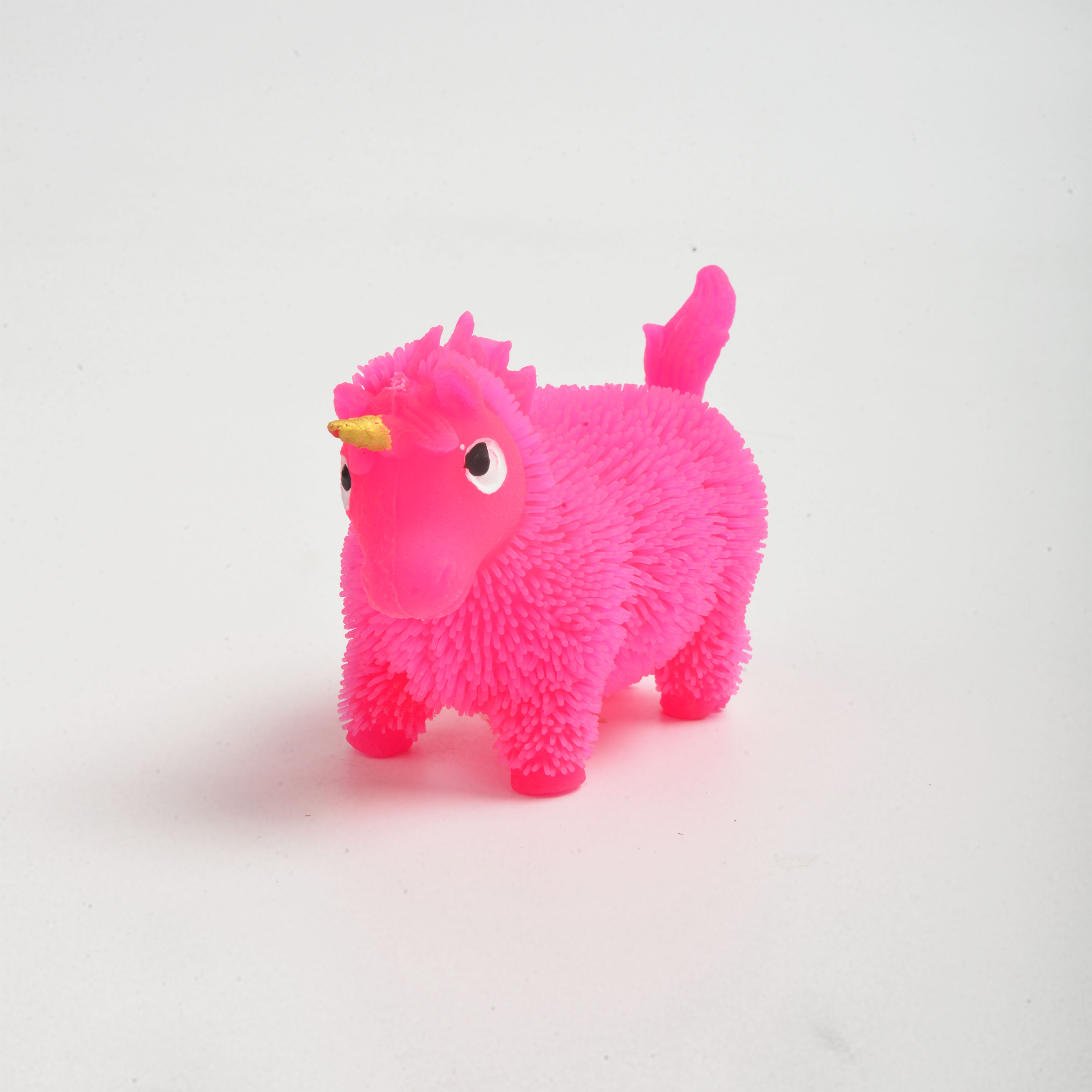 Light-up unicorn plastic toy, TPR stress relief toy, plush stress relief toy without light, unicorn toy Application Scenario