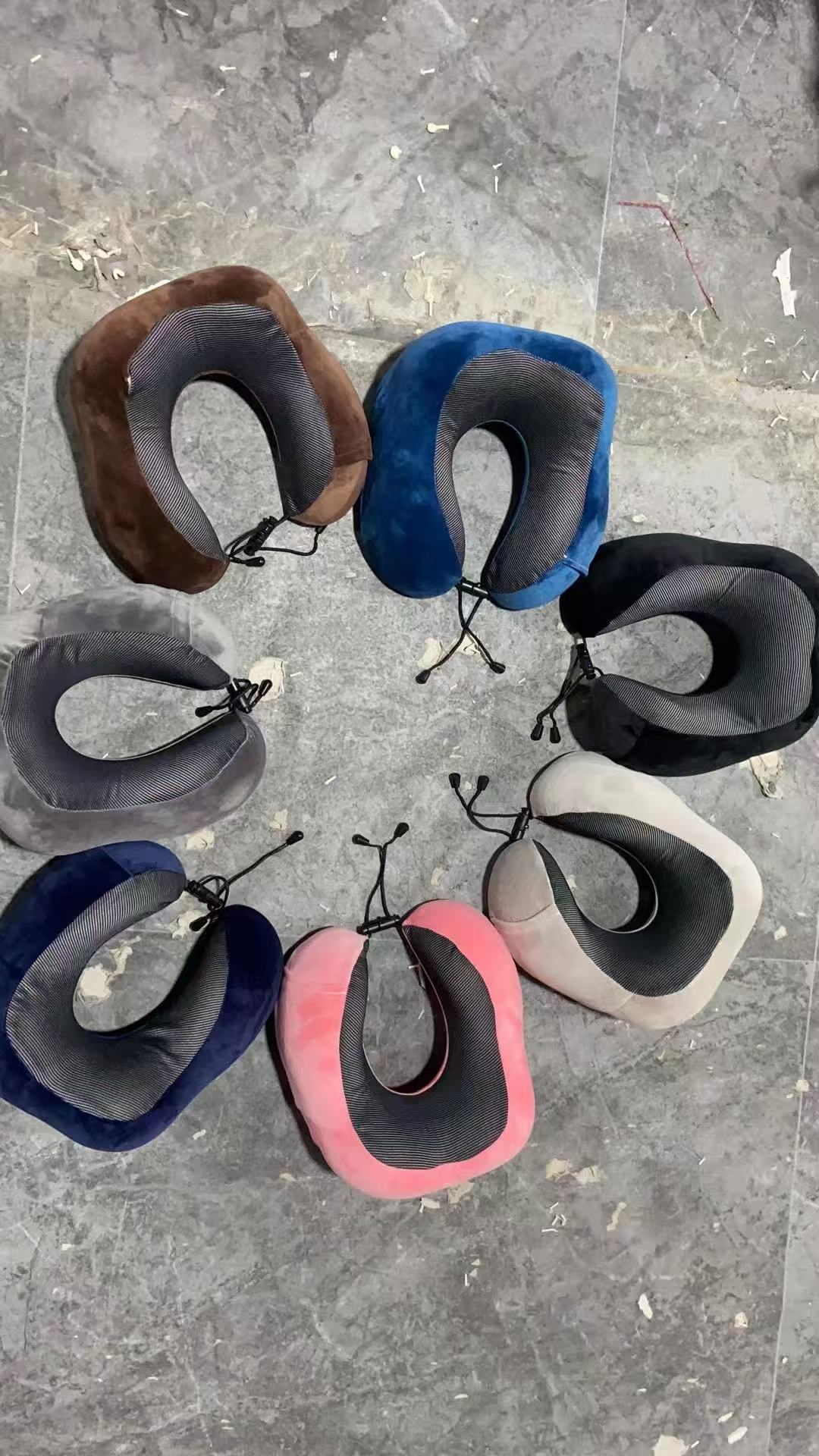 乐活之家U型枕乳胶护颈枕脖子记忆棉可拆洗飞机便携旅行