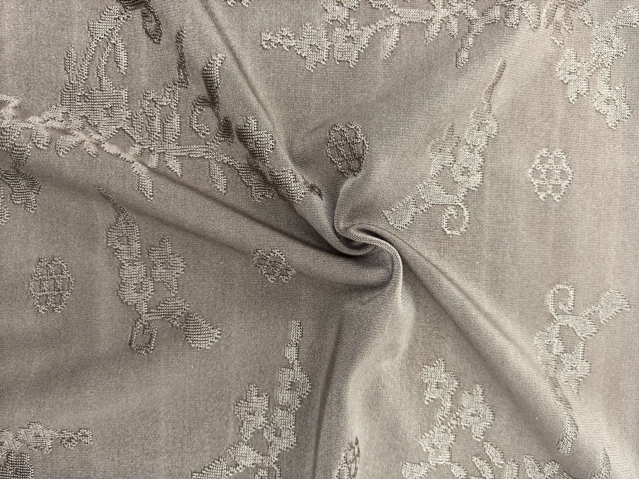 KWA90539 diamond-knit double-sided close-knit jacquard fabric is used for base shirts, underpants, vests and base pants. It is independently developed and customized based on samples detail image 5