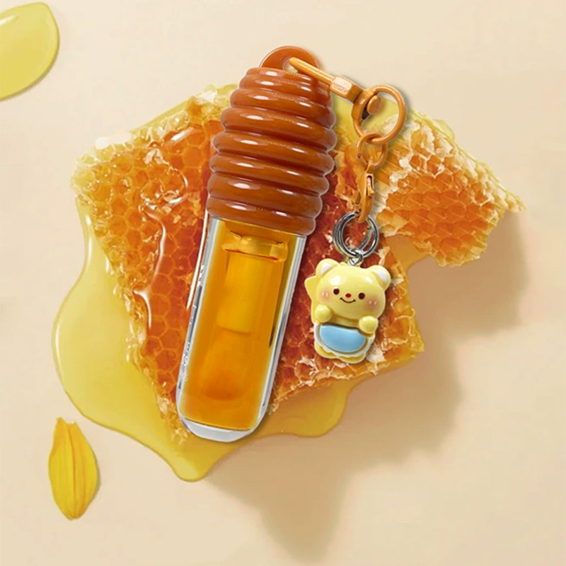 Next Well Cross-border Bestseller Brazilian HONEY LIP Oil LIP HONEY Lip Essence High Moisturizing and Nourishing Lip Honey Repairing Lip lines Lip Gloss Factory Wholesale Application Scenario