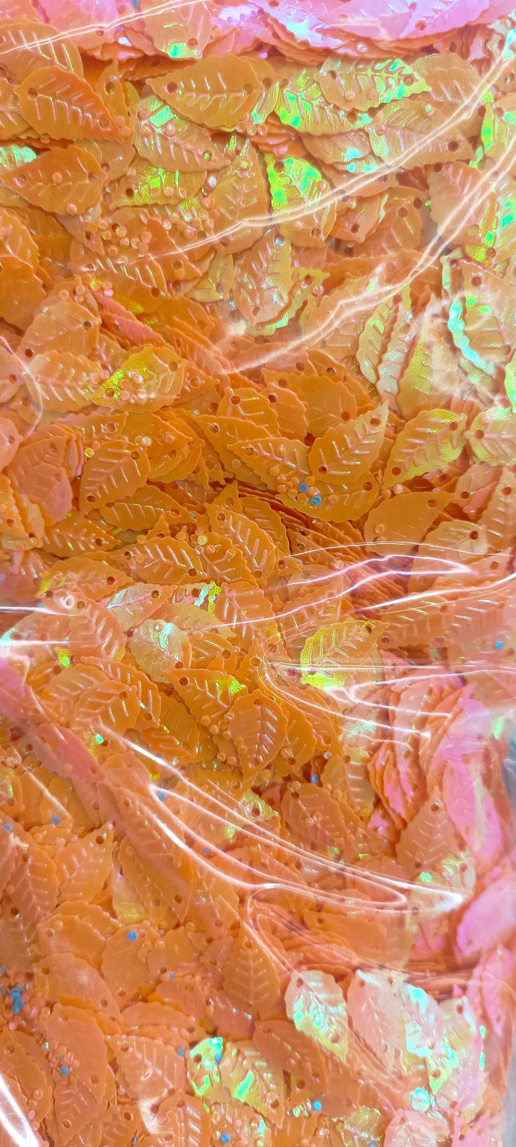 13MM small leaf sequins, toy accessories, kindergarten DIY handicraft accessories, jewelry earrings and necklace accessories, clothing and bag decorative accessories, craft decorative accessories, 500g per pack Item Picture