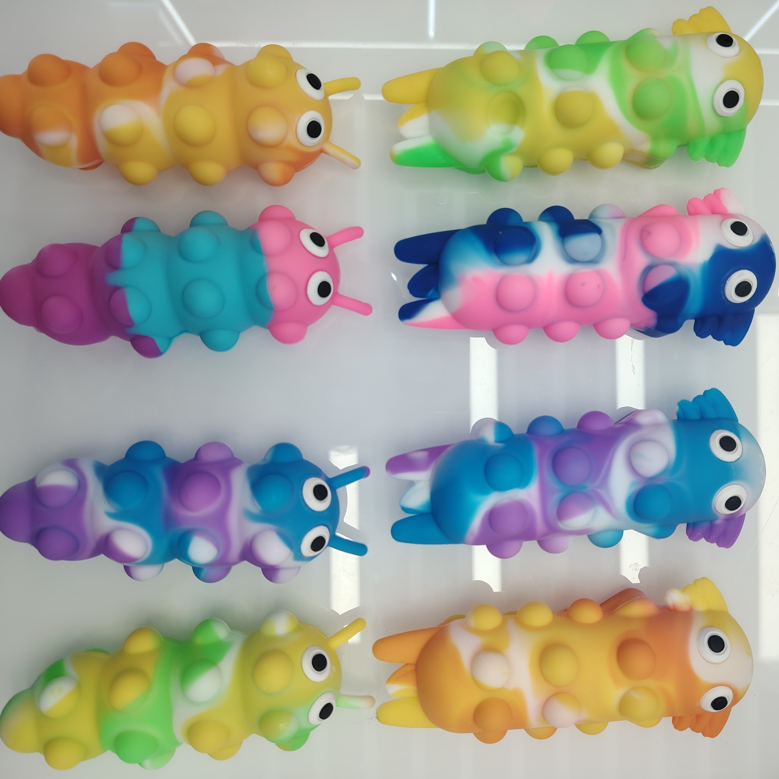 解压按压泡泡毛毛虫玩具硅胶玩具白底实物图