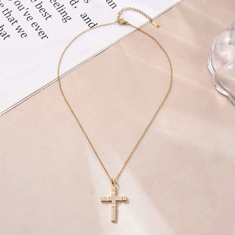 This is a new type of cross-border pendant from Europe and America, featuring a copper-plated real gold cross necklace. It is a simple and versatile Southeast Asian trend jewelry set with zircon Application Scenario