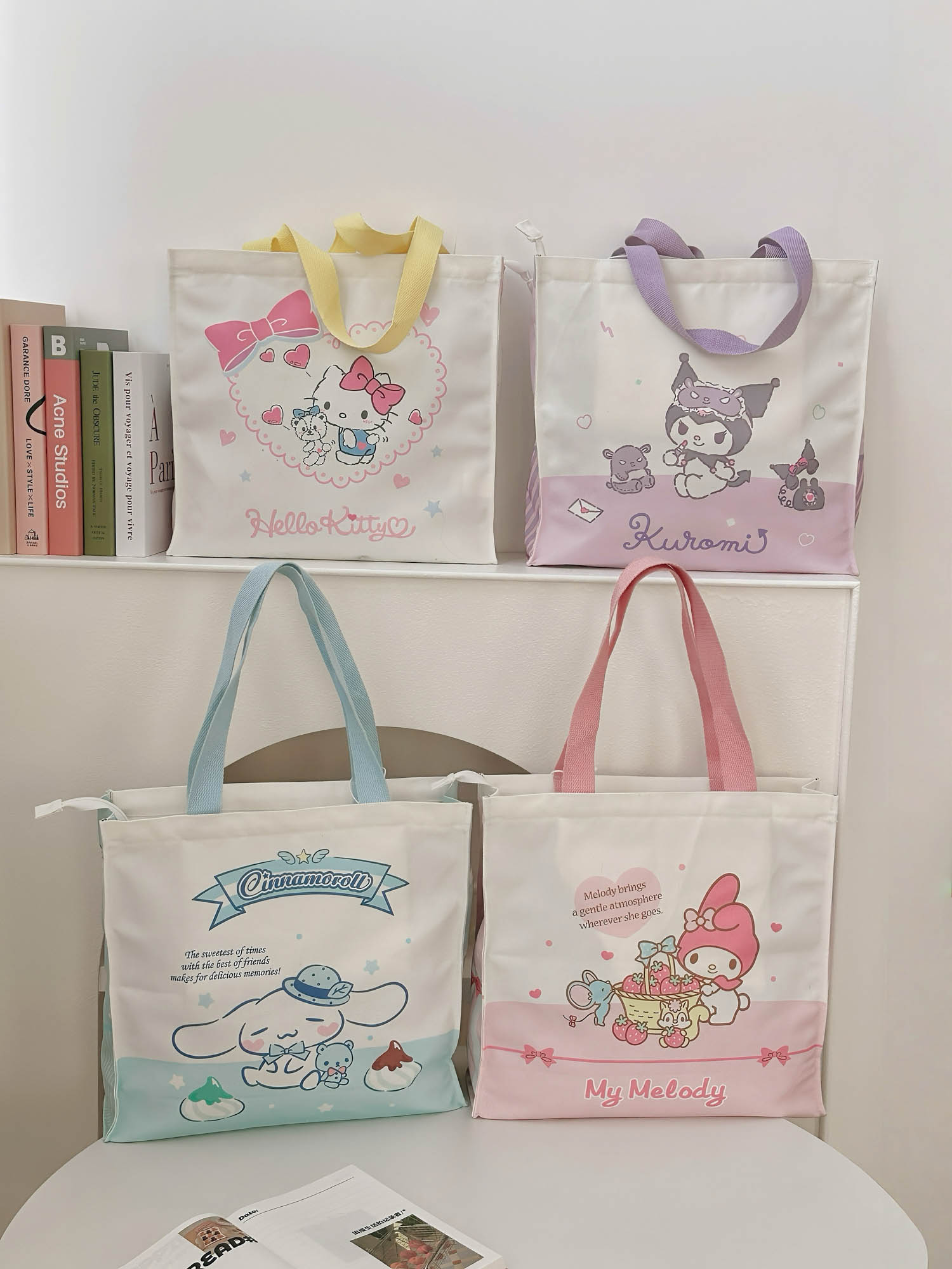 Sanrio - Large Capacity Canvas bag Application Scenario