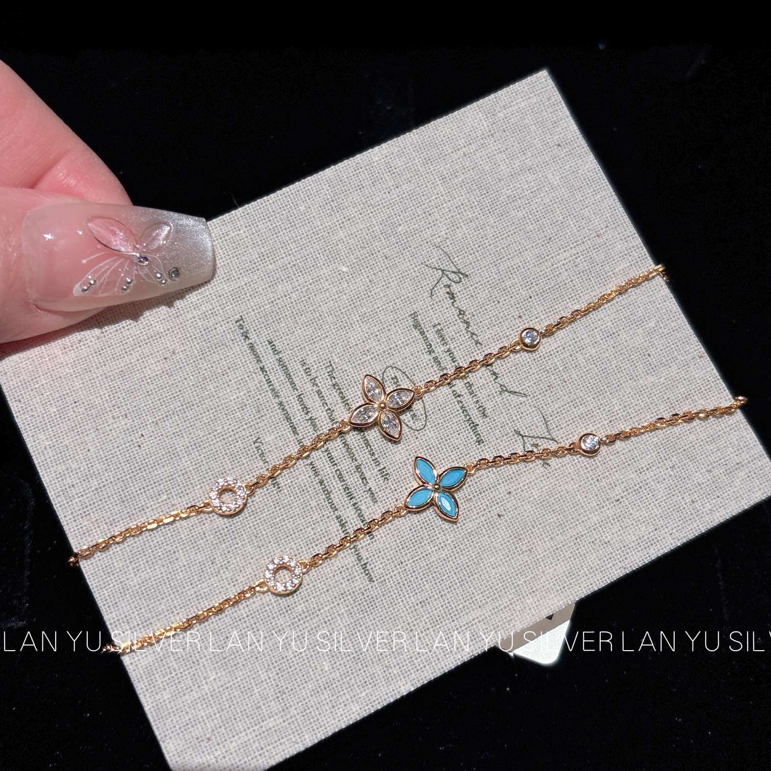 S925通体纯银电镀真金锆四叶草锆石手链女时尚简约百搭饰品产品图