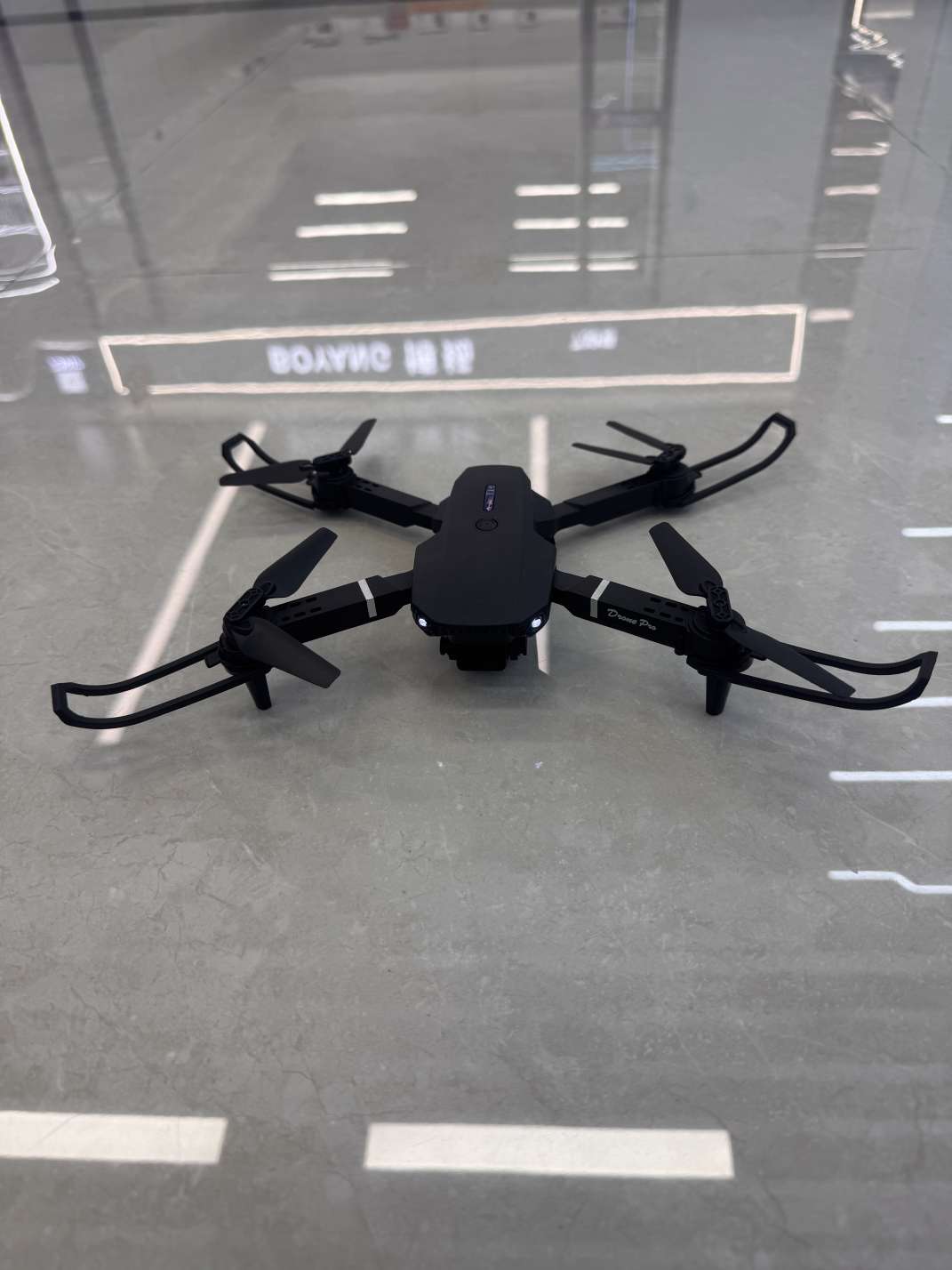 数贸中心民用无人机巡查航拍飞行器无人机玩具无人机飞行器设备详情图4