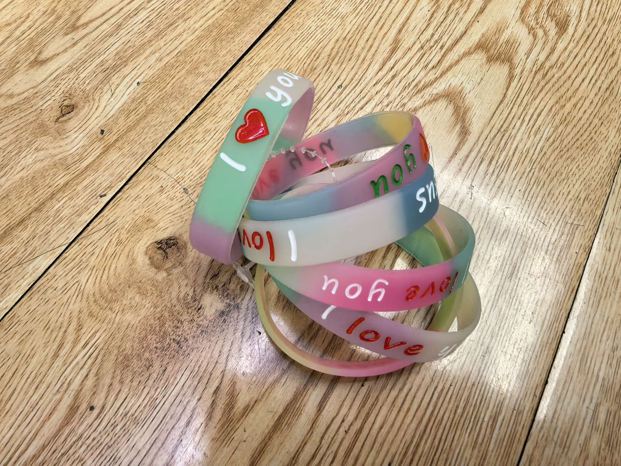 运动颈环手环指环腕带日用百货服饰配件多功能运动配饰简约时尚男女款