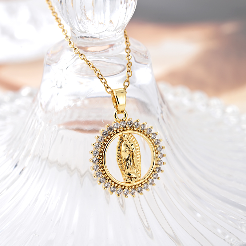 New copper-plated real gold cross faith necklace jewelry for cross-border trade from Europe and America, simple pendant, Southeast Asian trend, versatile, zircon Maria Application Scenario