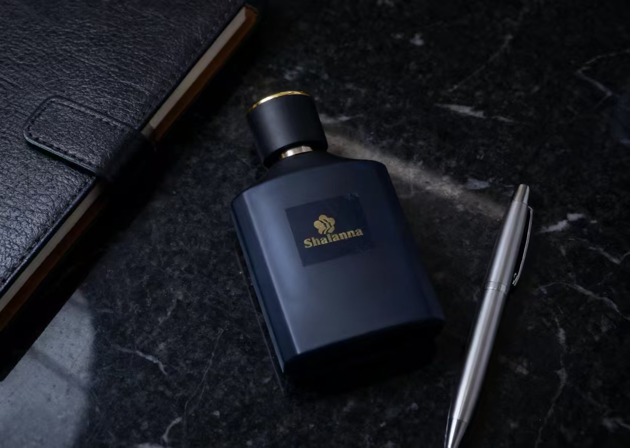 Shalanna men's Perfume, ebony neutral perfume essence, long-lasting and delicate fragrance