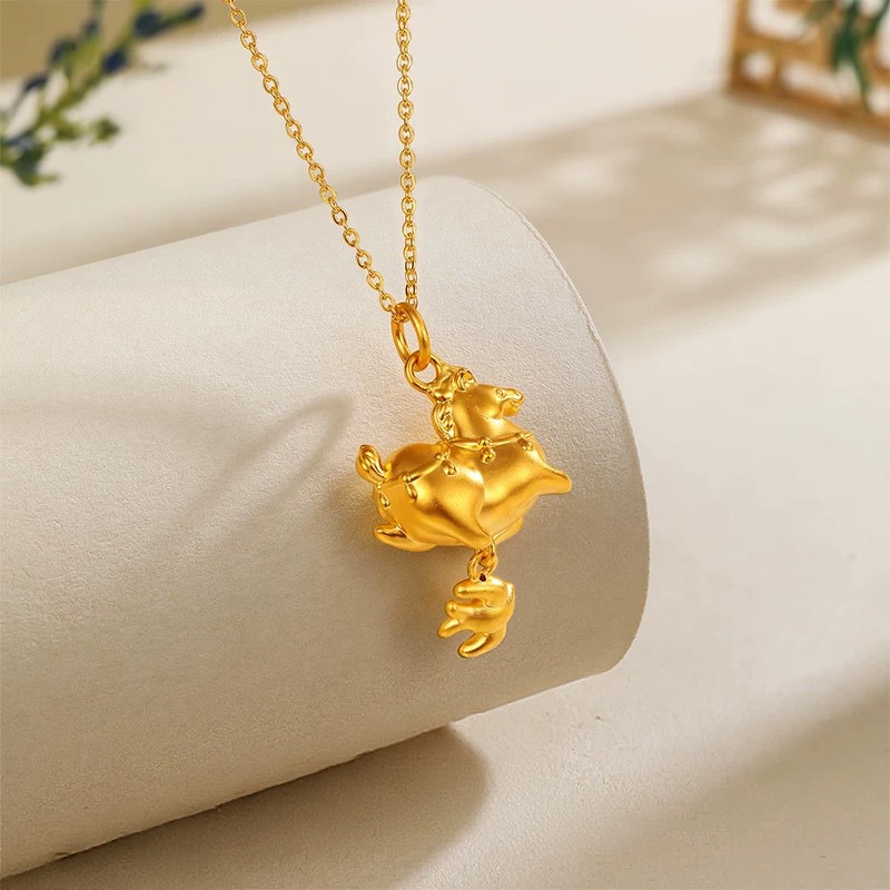 Wholesale of the same style of new Chinese-style national design, ethnic style, horse tramping on Flying swallows, exquisite sand gold collarbone necklace, women's jewelry as in the gold store Specification image