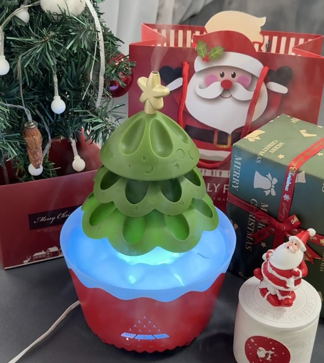 V51 Christmas Aroma Diffuser, Creative New Home Ambient Light Humidifier