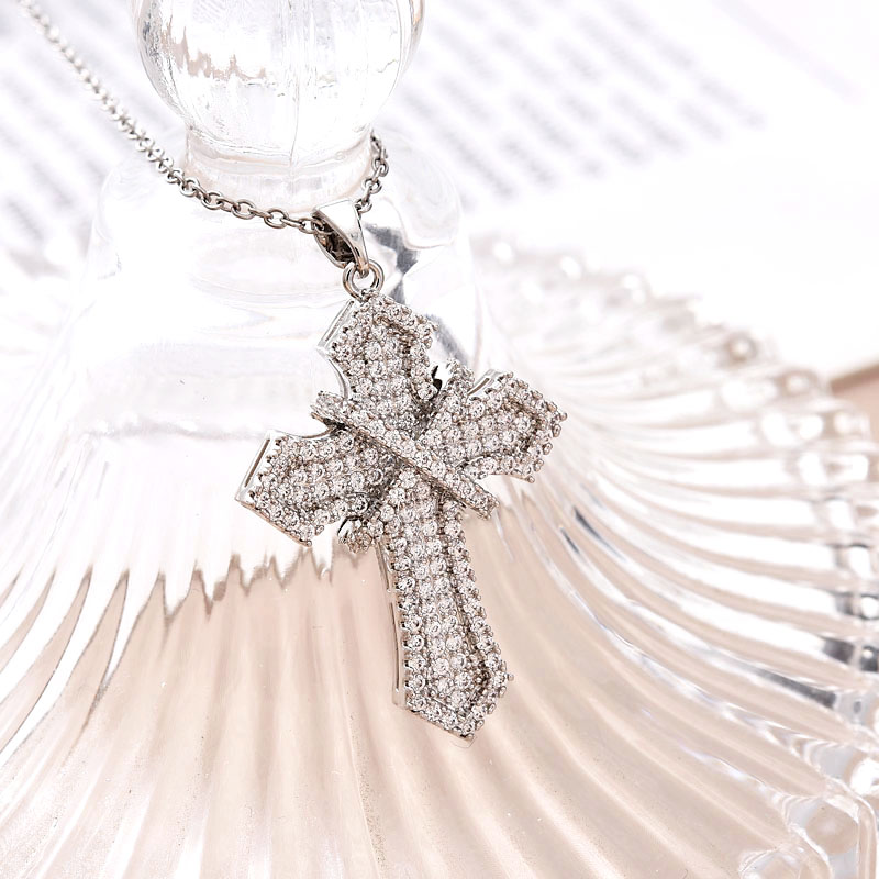 New cross-border products from Europe and America, copper-plated real gold cross necklace, simple pendant, Southeast Asian trend, versatile, set with zircon Specification image