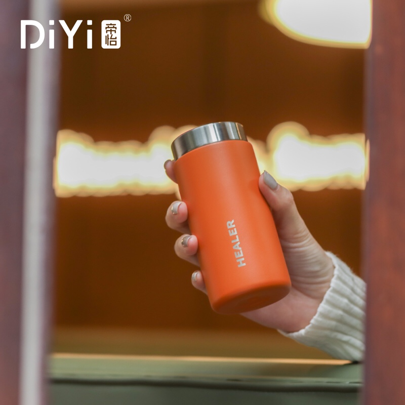 DY-BW1099帝怡和畅直杯170ml 钢盖旋拧，喷塑漆面，六大柔和色彩，316医用级不锈钢。超值款式，秋冬必备！详情3
