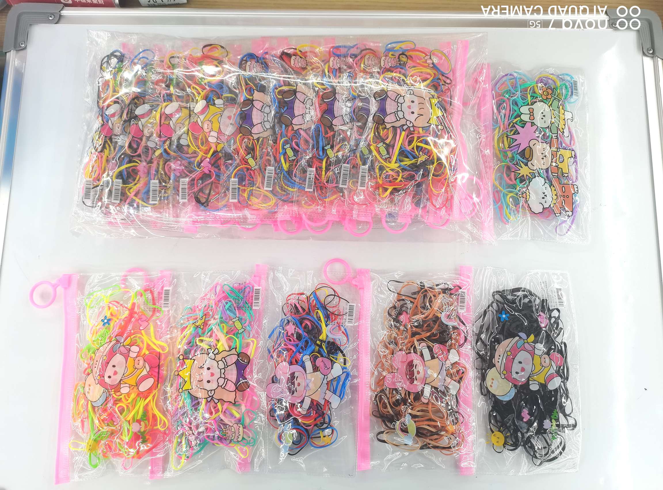 儿童最喜欢用的一次性皮筋 拇指小毛圈 造型小夹子 拉环袋包装 网络女神爱用产品 西布伦饰品产品图