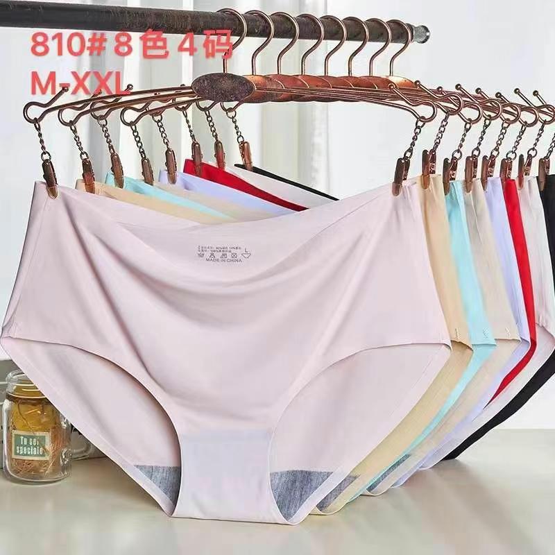 Glue-pressed seamless underpants undefined