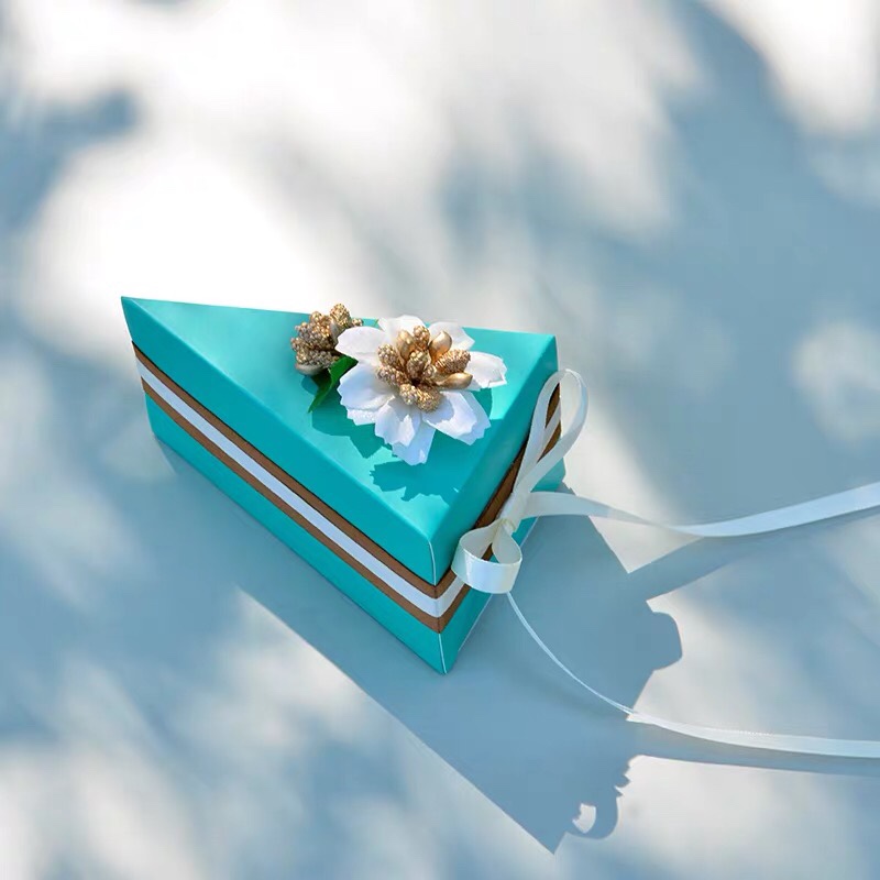 礼品盒礼品包装：让你的礼物更加精致而耀眼 喜糖盒子