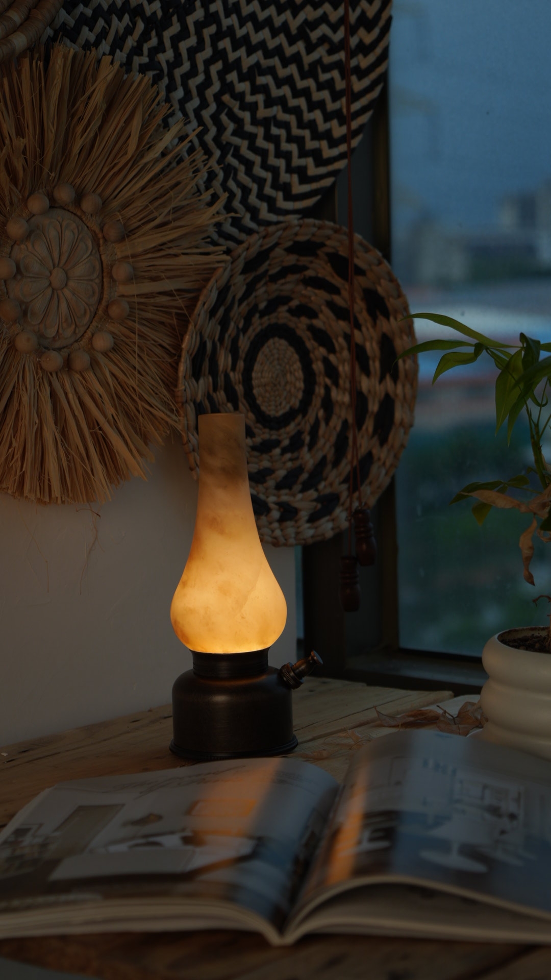 Yunshi atmosphere lamp, new Chinese-style kerosene lamp, Valentine's Day gift, warm decorative lamp Application Scenario