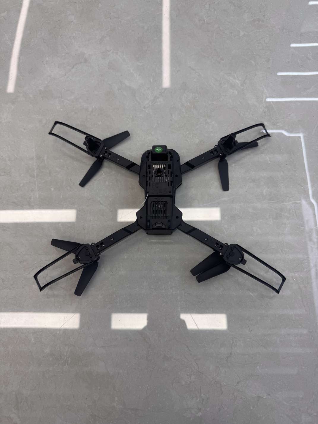 数贸中心民用无人机巡查航拍飞行器无人机玩具无人机飞行器设备详情图5