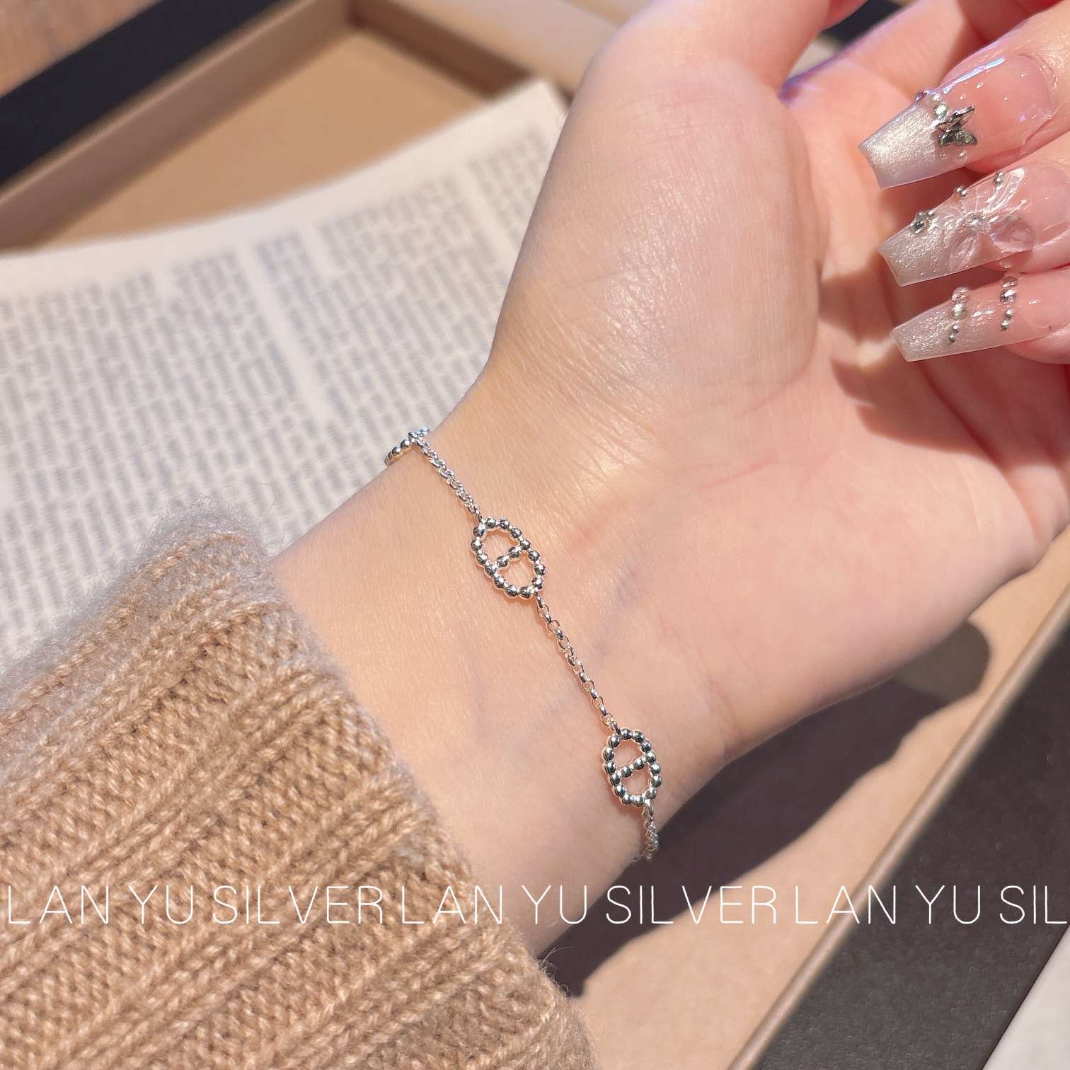 S925通体纯银 手链女士手饰手链时尚手链饰品潮流百搭款细节图