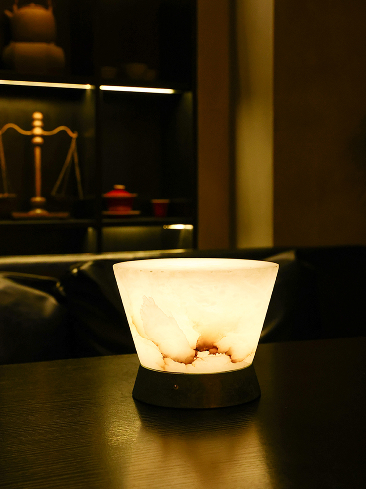 Creative table lamps, night lights, marble ambient lights, decorative home lights Application Scenario