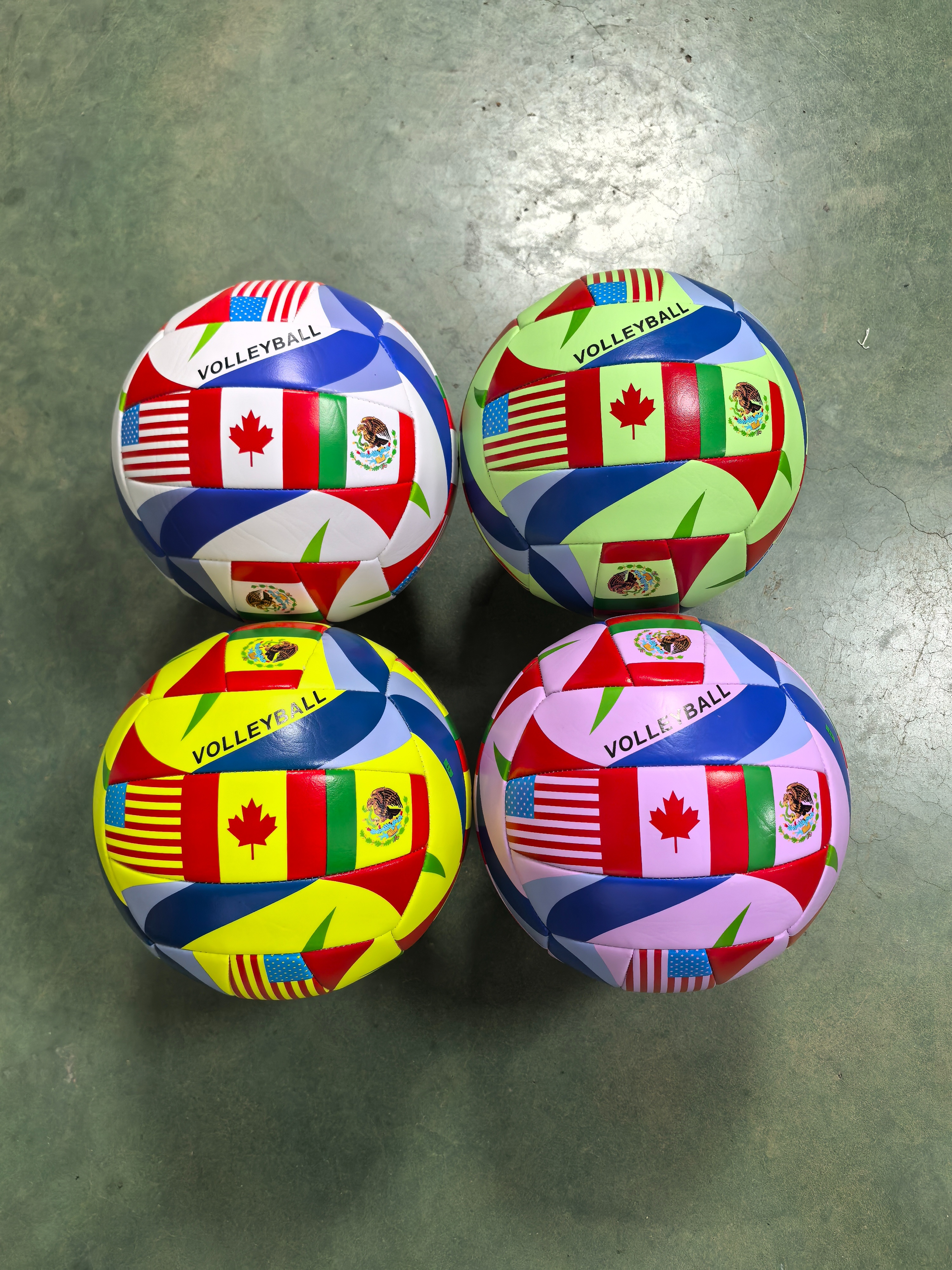 2025 новый футбольный мяч # Foam volleyball 5# с флаговым волейболом + игрушечным футбольным тренажером для игры в футбол Application Scenario