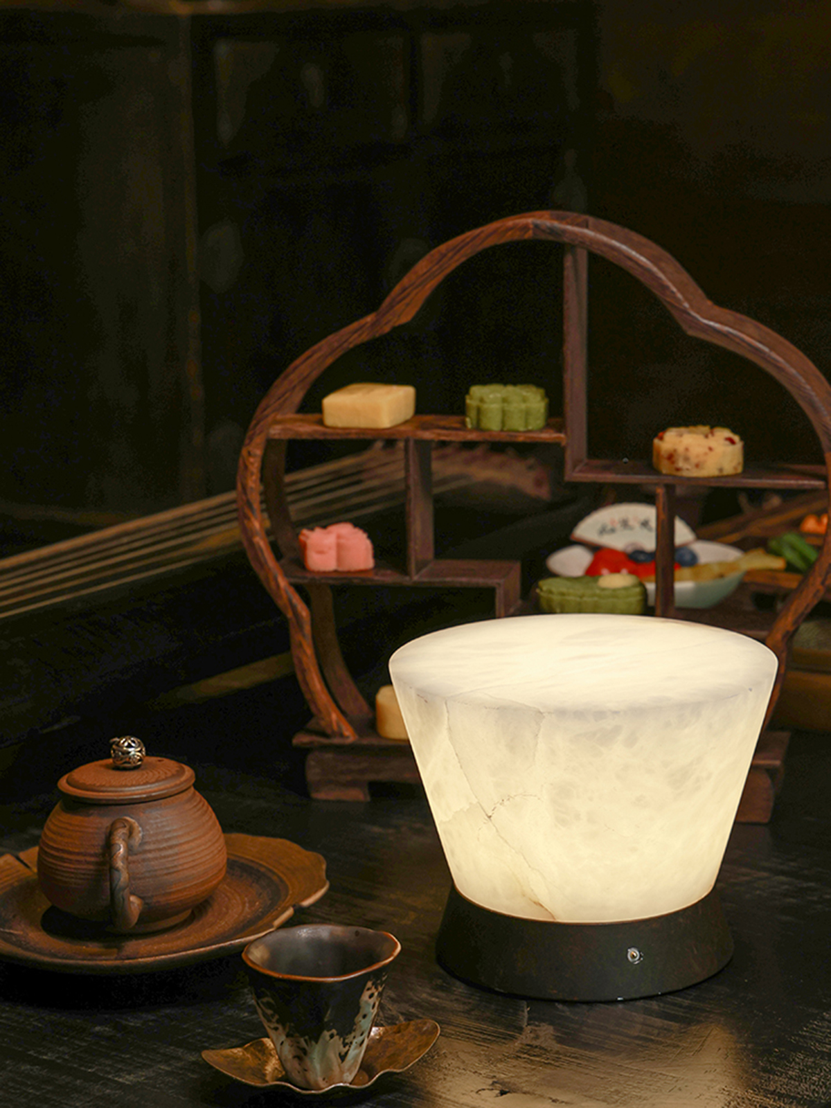 Creative table lamps, night lights, marble ambient lights, decorative home lights details Picture