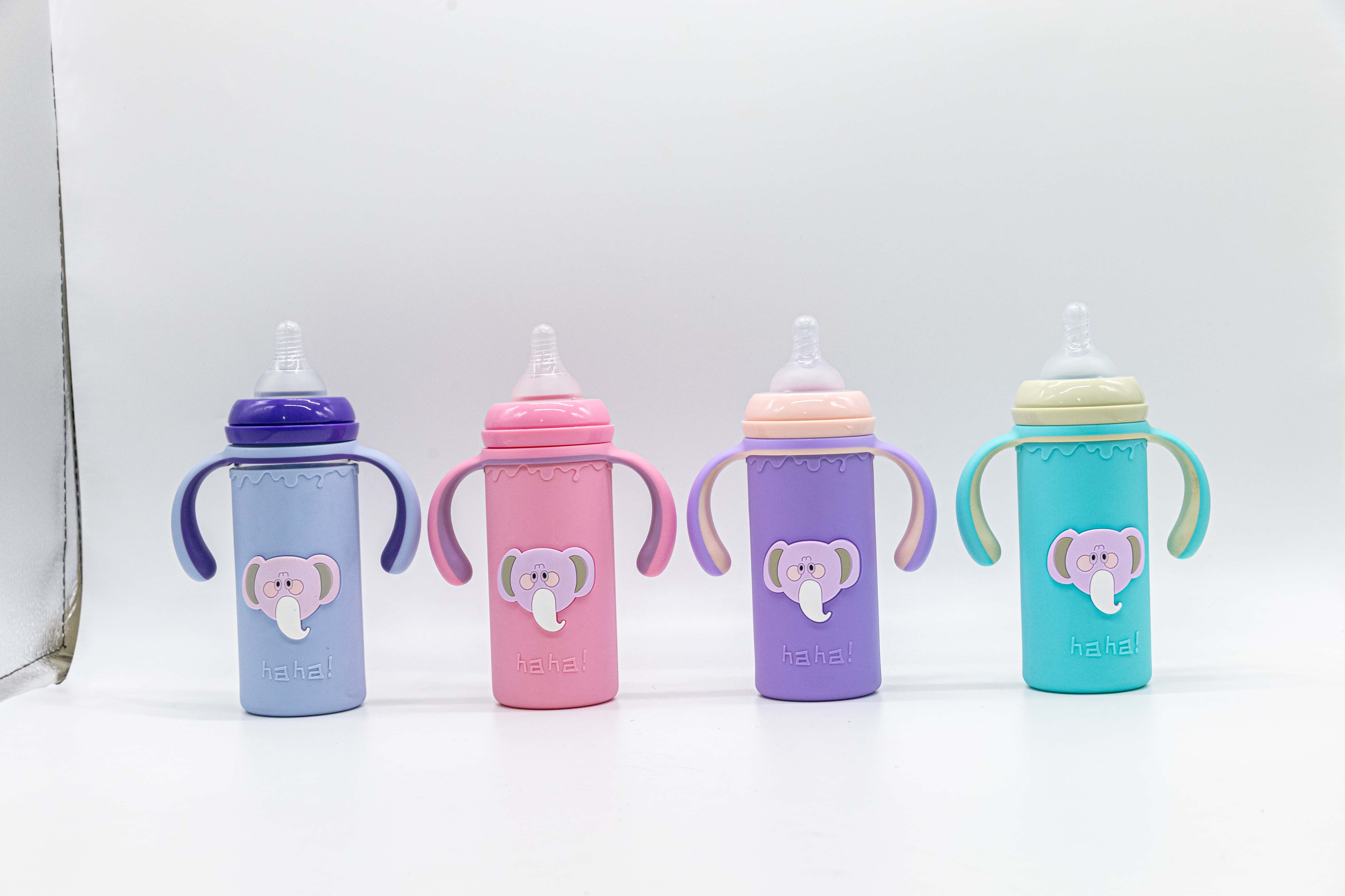 TinkerTot baby bottles for mothers and babies, children's baby bottles and baby products, glass baby bottles in the shape of little rabbits, silicone heat insulation sleeves, safe and environmentally friendly