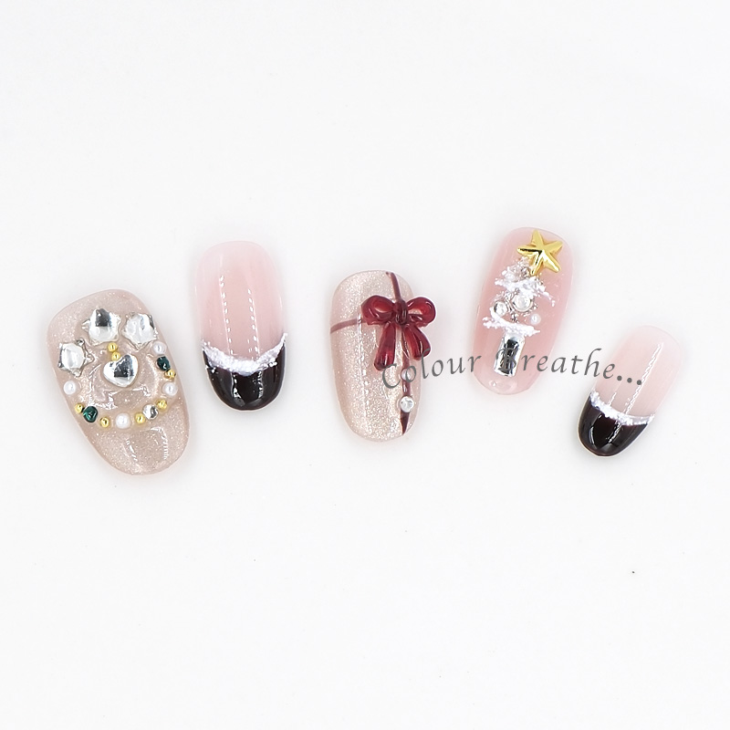 Colorful Breathing Wearable Nails [Gift] Christmas style European and American export cartoon Christmas tree artificial nails Detachable pure handcrafted almond style nail patches Item Picture
