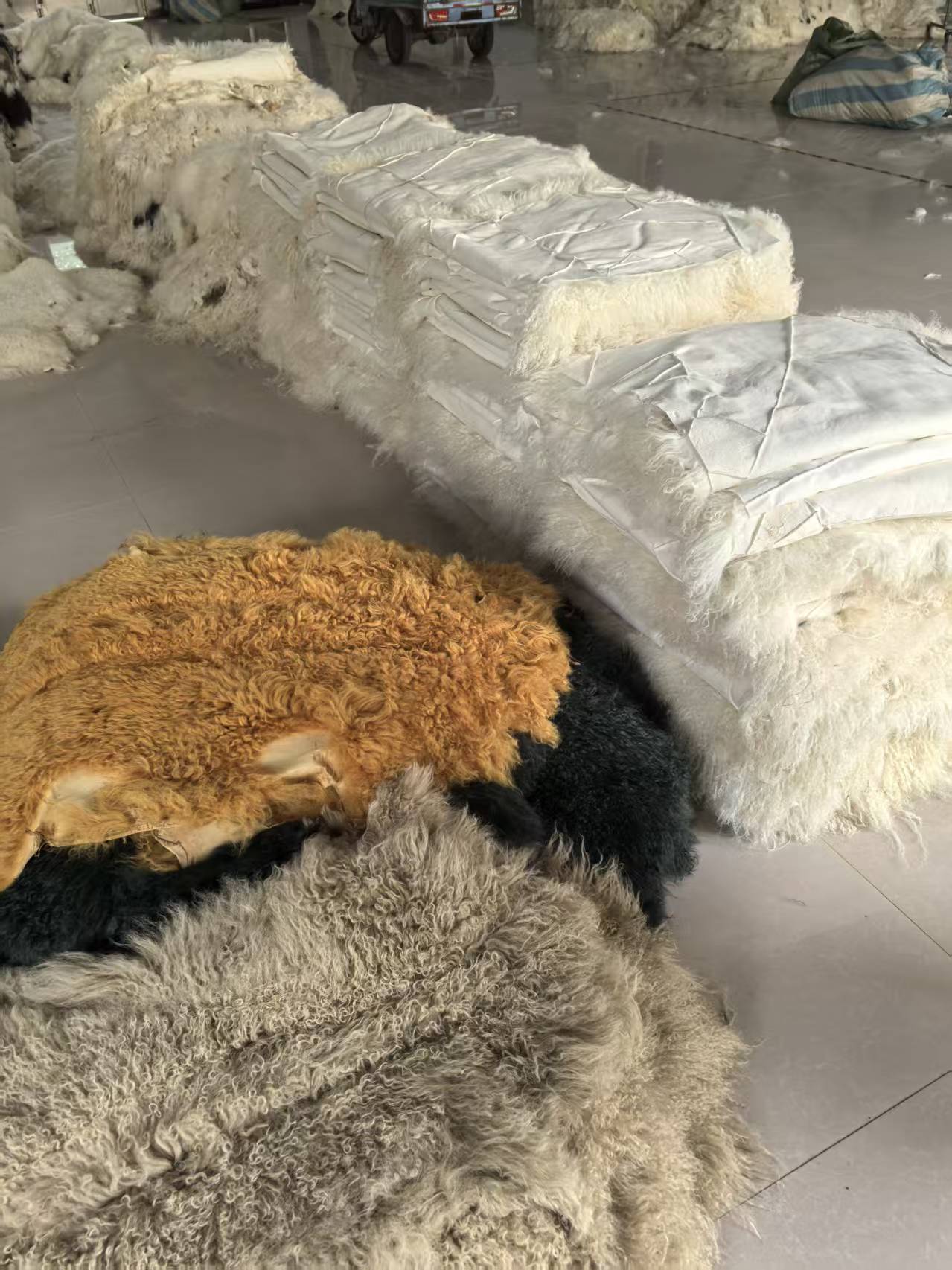 真羊毛皮抱枕 30*50详情5