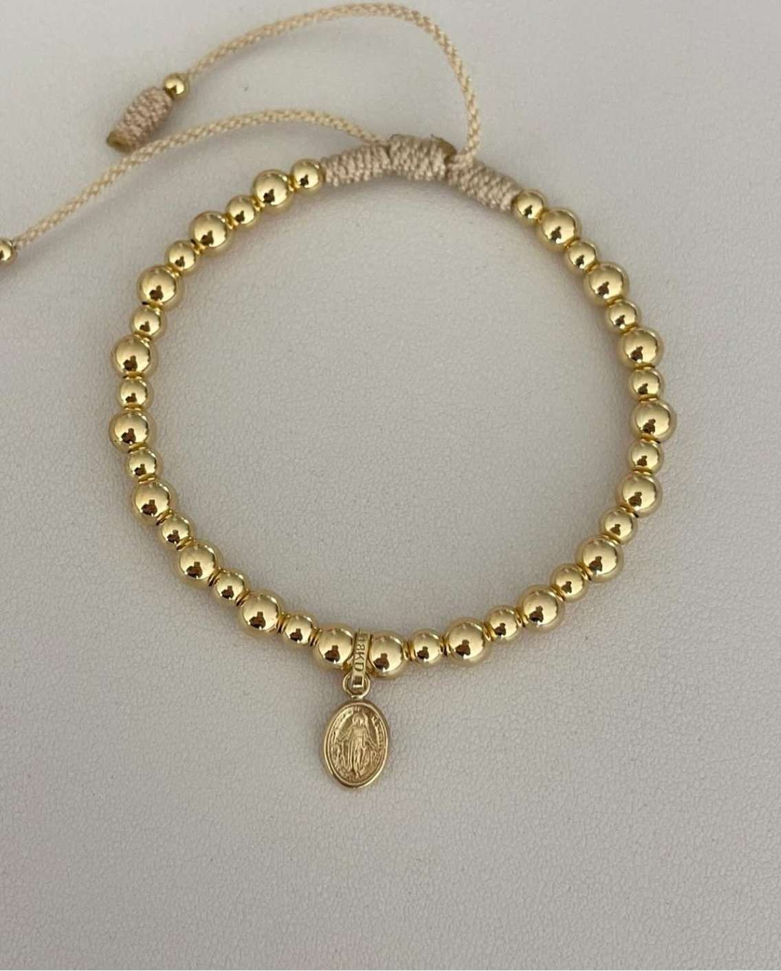 Cross-border European and American fashion bestseller copper alloy hand-woven small bracelet details Picture