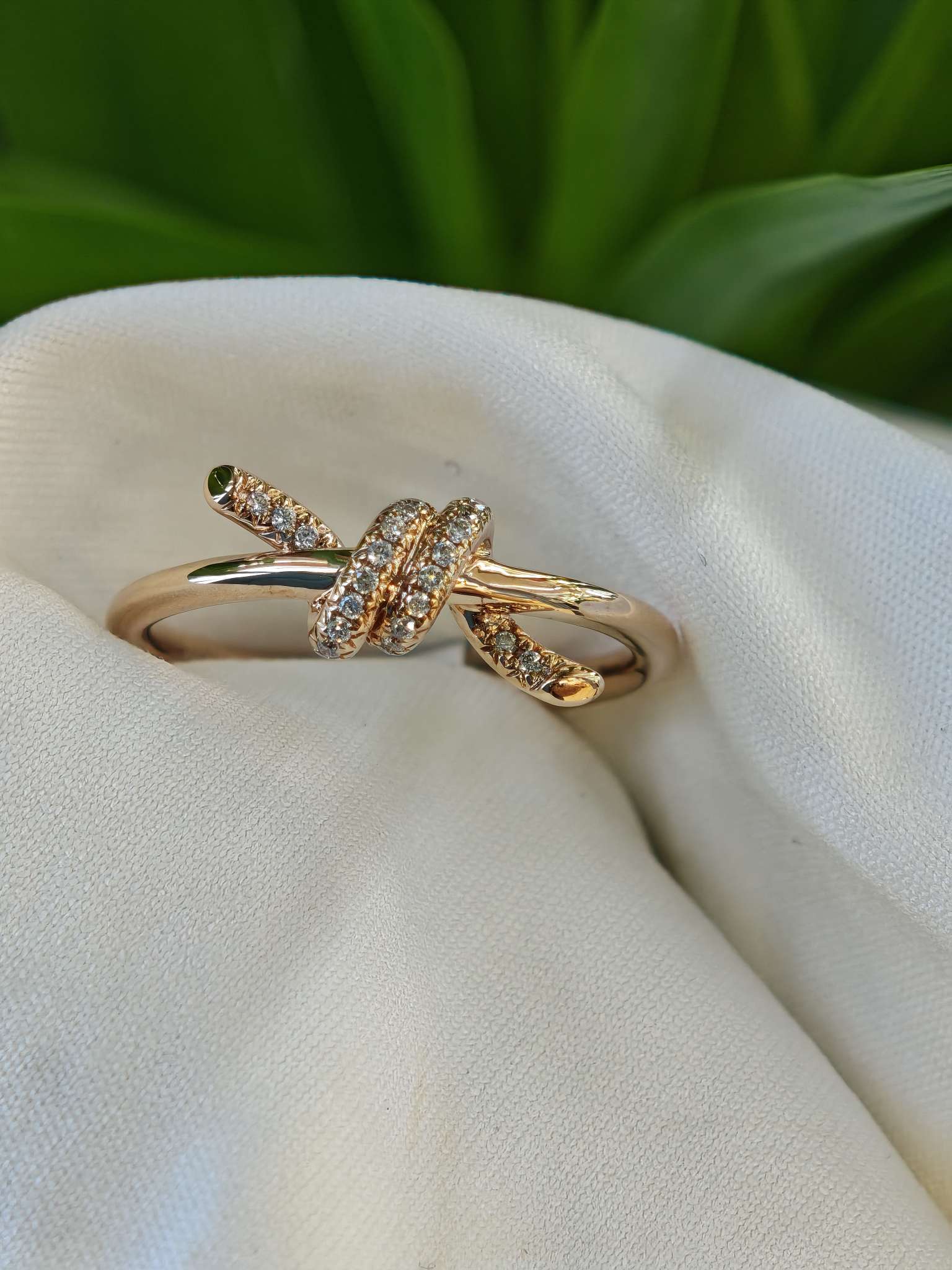 K金镶嵌培育钻石戒指💍珠宝