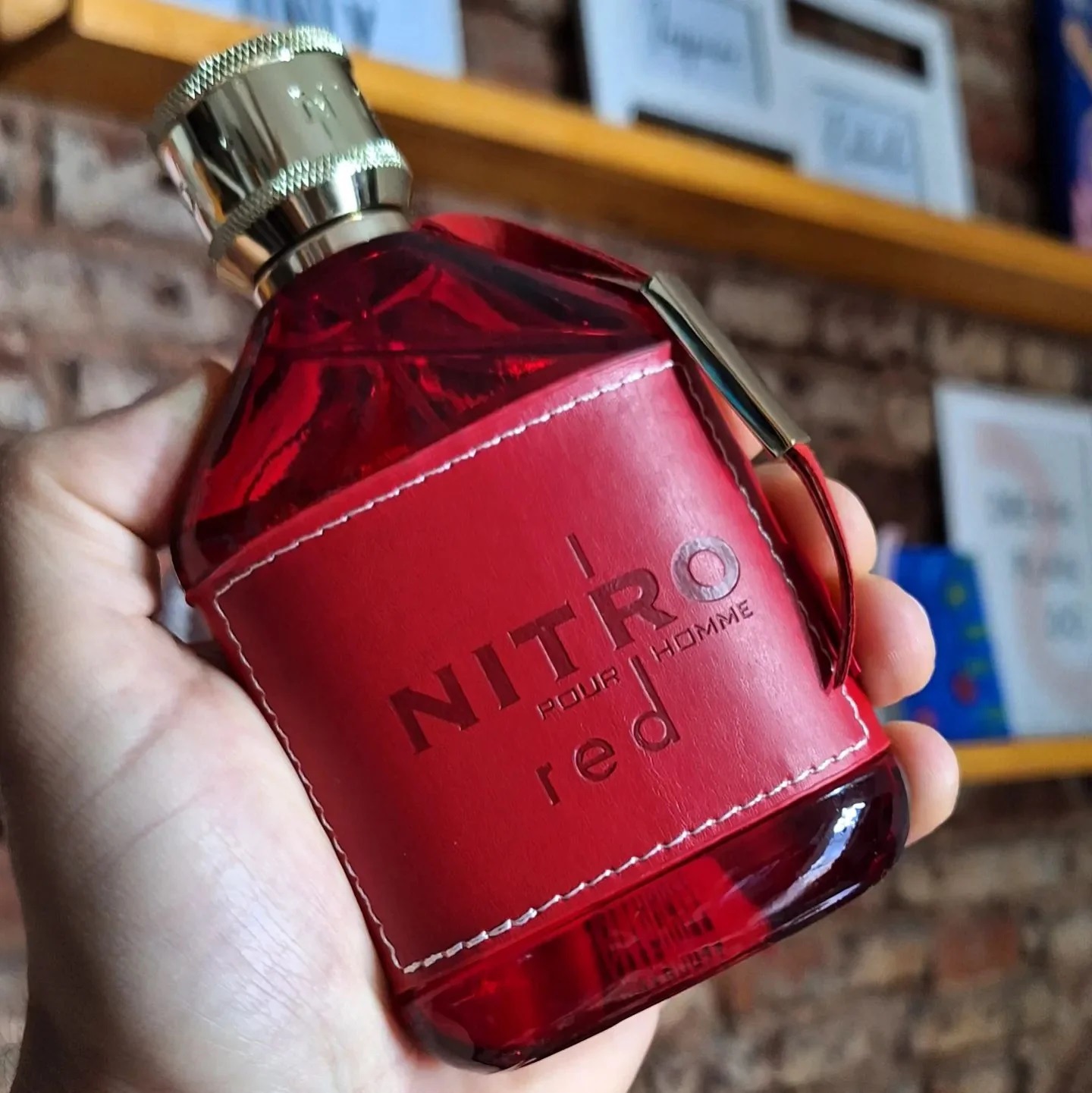 Crossover burst Dumont NITRO RED 100ml rojo duradero dubai árabe oriente medio perfume TK Specification image