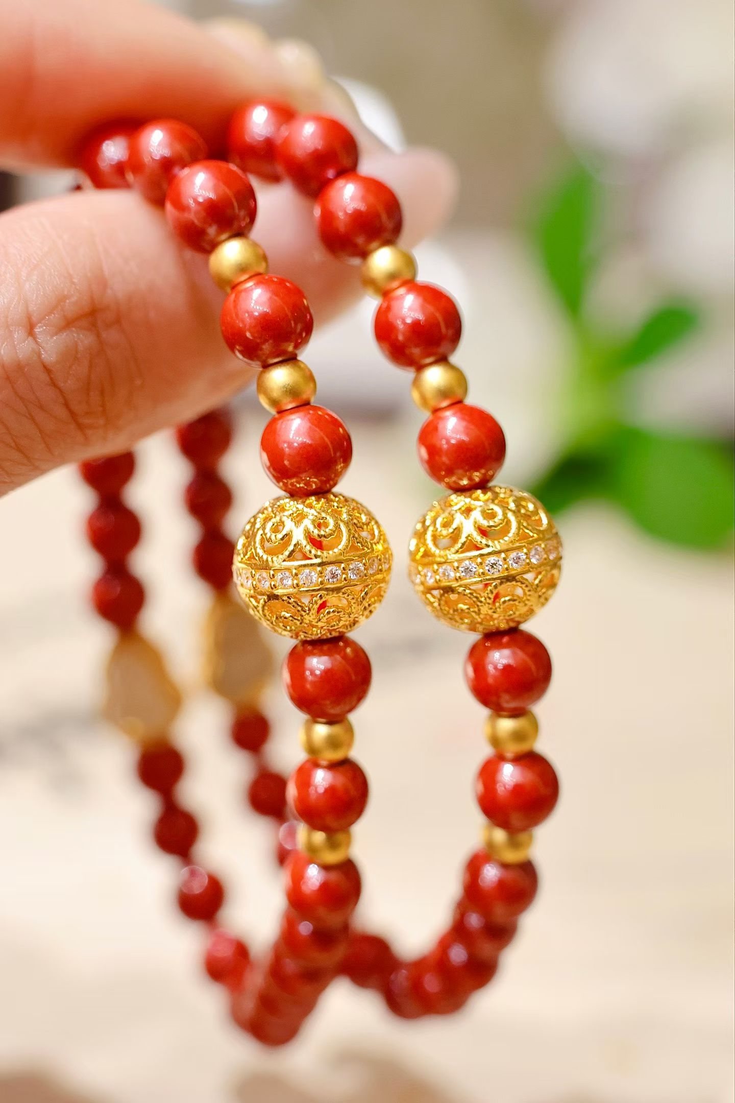 The round and bulging pearl symbolizes: Good fortune is coming! Here comes the fortune! Good luck to pure Gold Perfect Bead · Imperial Sand bracelet 🧧 good luck and fortune ~ details Picture