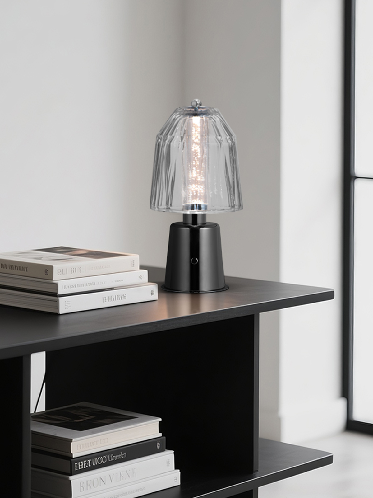 Creative table lamps, decorative items, night lights, glass ambient lights, home decorative lights, decorative stainless steel and aluminum alloy lights Item Picture